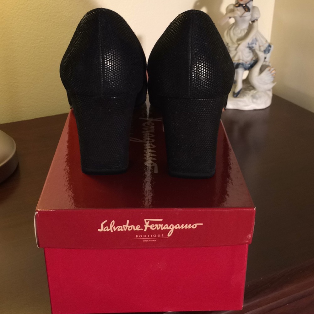 salvatore ferragamo classic heels - Picture 5 of 8